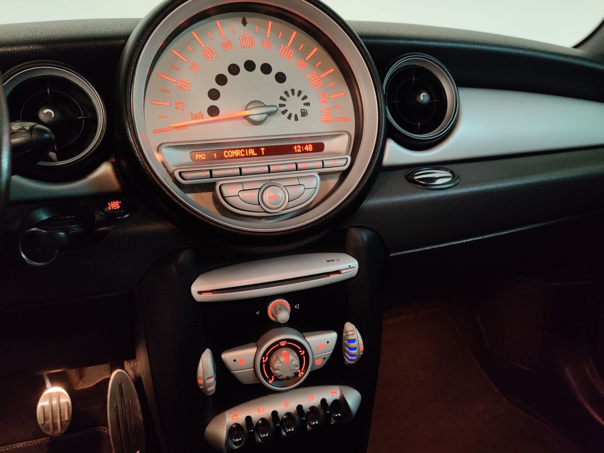 Mini Cooper D 1.6 110CV