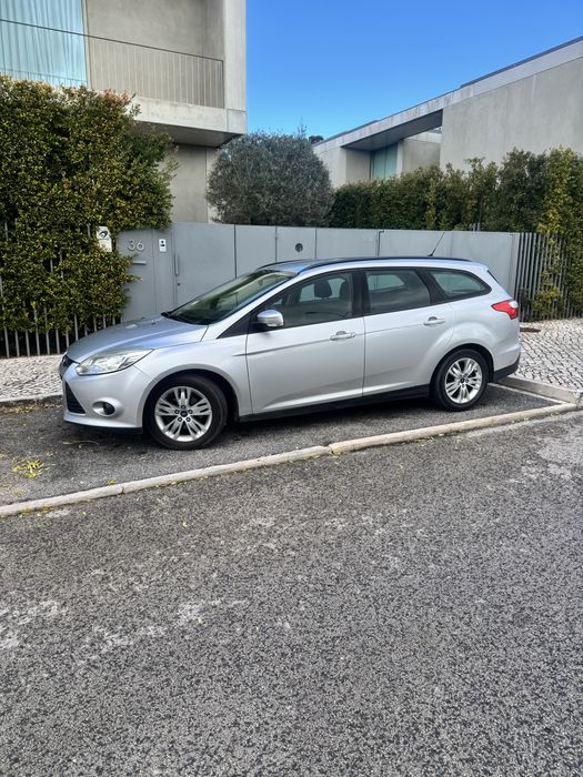 Ford focus 2012 aceito retoma