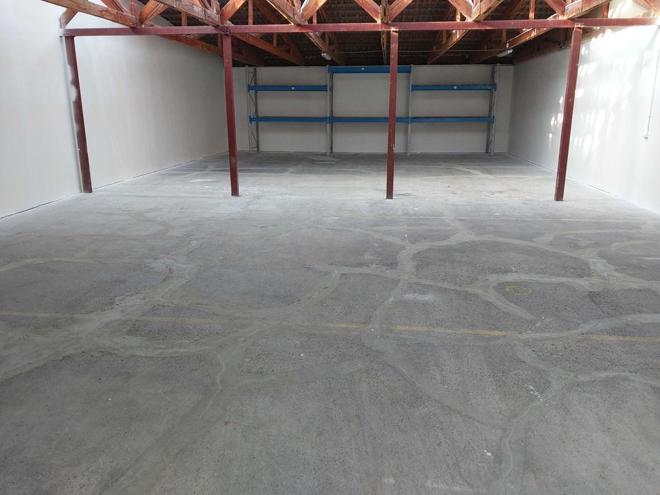 Hala magazynowa 210m2 murowana poziom zero dojazd TIR Rzeszów