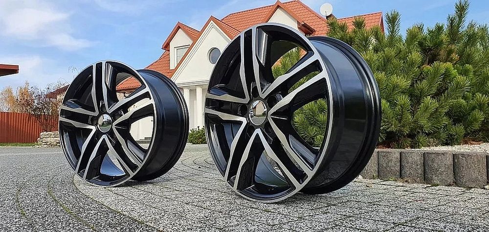 Felgi Bk424 do Renault Trafic Vivaro 17/5x118 Bus