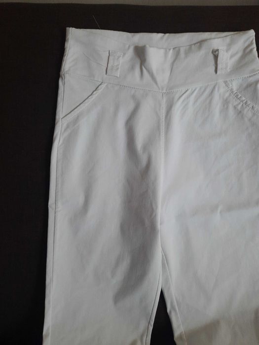 Legginsy damskie białe