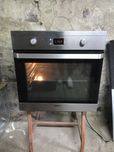 Електро духовка Beko . Привезена з Європи . Повністю робоча