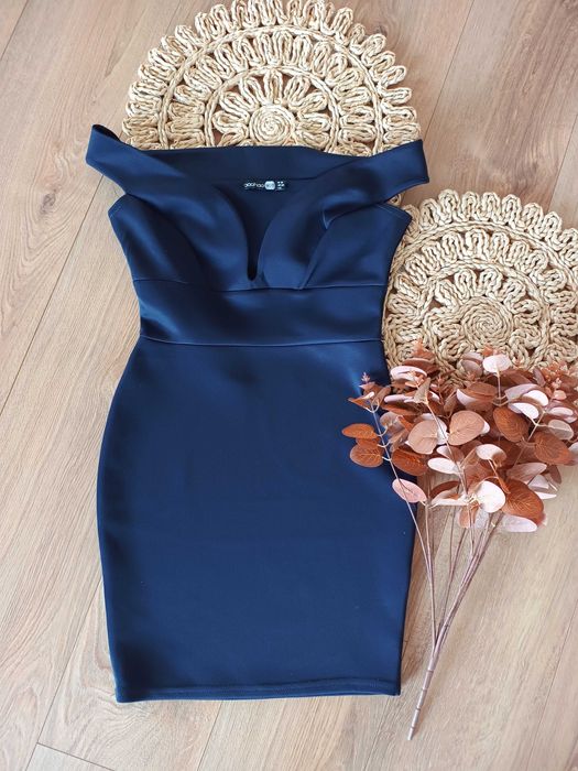 ciemnogranatowa sukienka 38M wieczorowa krótka sylwestrowa na wesele