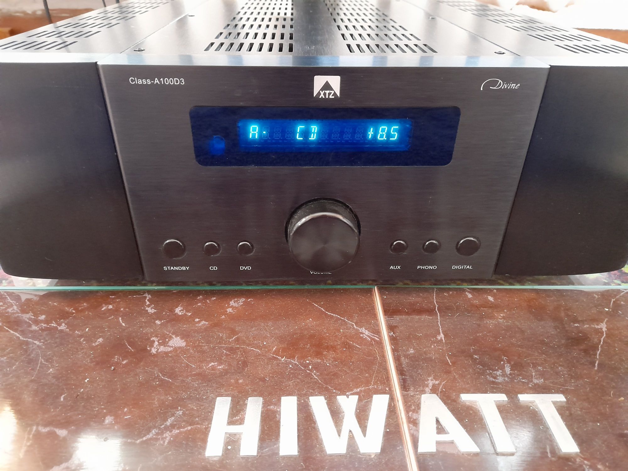 Продаю усилитель XTZ CLASS A 100D3