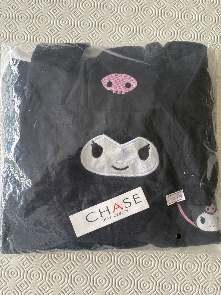 Casaco Kuromi novo