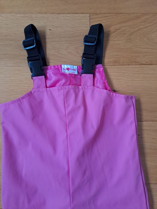 Spodnie przeciwdeszczowe r.80