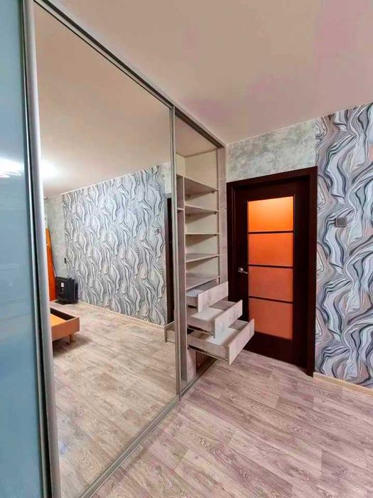 Кухні на замовлення Мебель под заказ Шафа купе Ліжко Шкаф купе Кухня