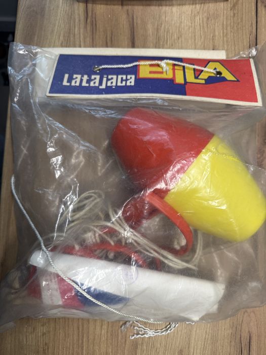Latająca bila Zabawka retro PRL