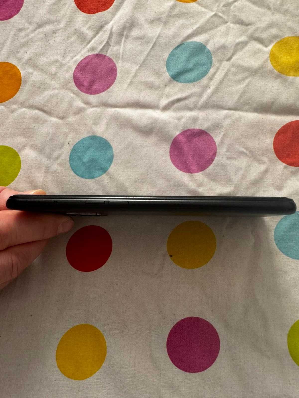 Sprzedam smartfon Oppo A96 8/128 w dobrym stanie
