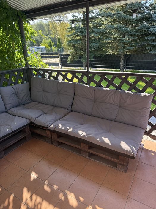 Sprzedam meble ogrodowe narożnik palety europalety poduszki wodoodporn