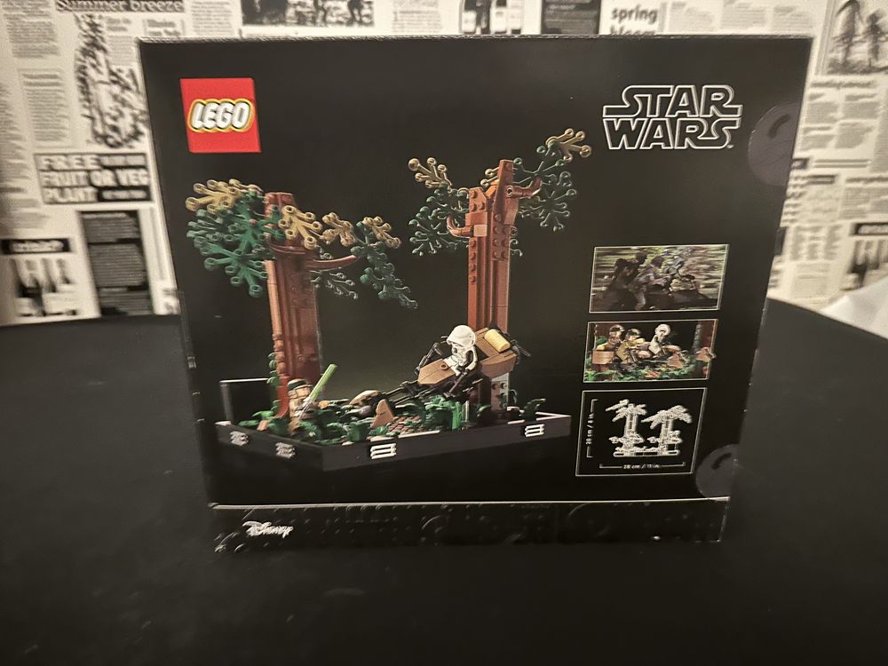 Lego 75353 Diorama: Pościg na ścigaczu przez Endor™