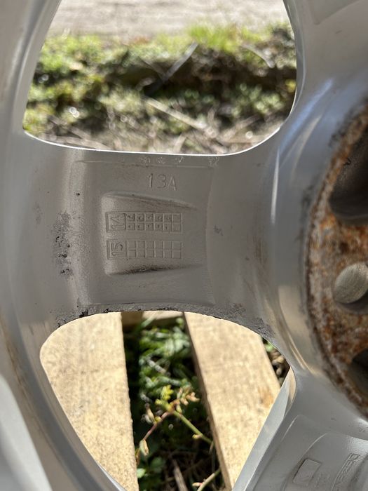 Диски 4x108 R15 Dezent Citroen Peugeot 6J ET25