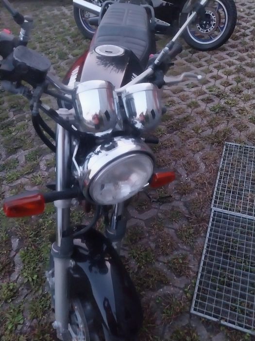 Yamaha xj 600 w całości lub na części