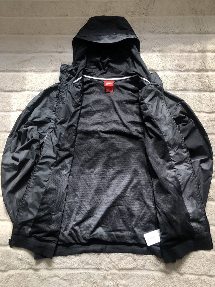 NIKE WINDRUNNER (M/L) Jacket мужская ветровка легкая черная дышит ориг