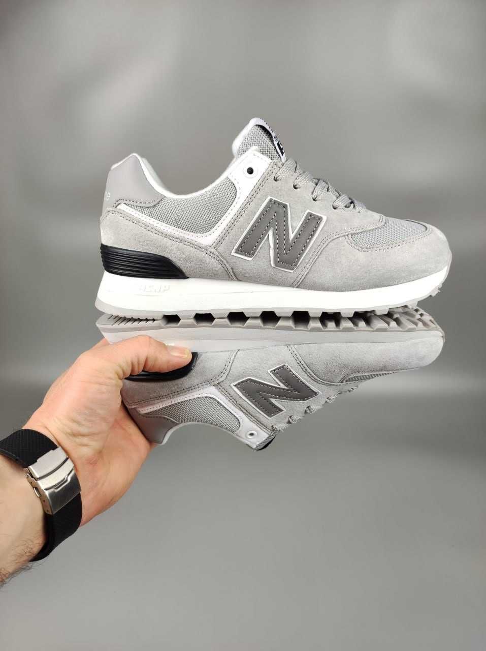 Повсякденні але якісні кросівки New Balance 574 Light Gray