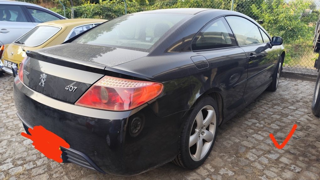 Peugeot 407 Coupé 2.7 V6 Automático – 2006 (motor avariado)