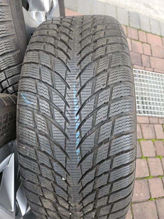Nokian Tyres opony zimowe z felgami 235/55 R17, 5x112