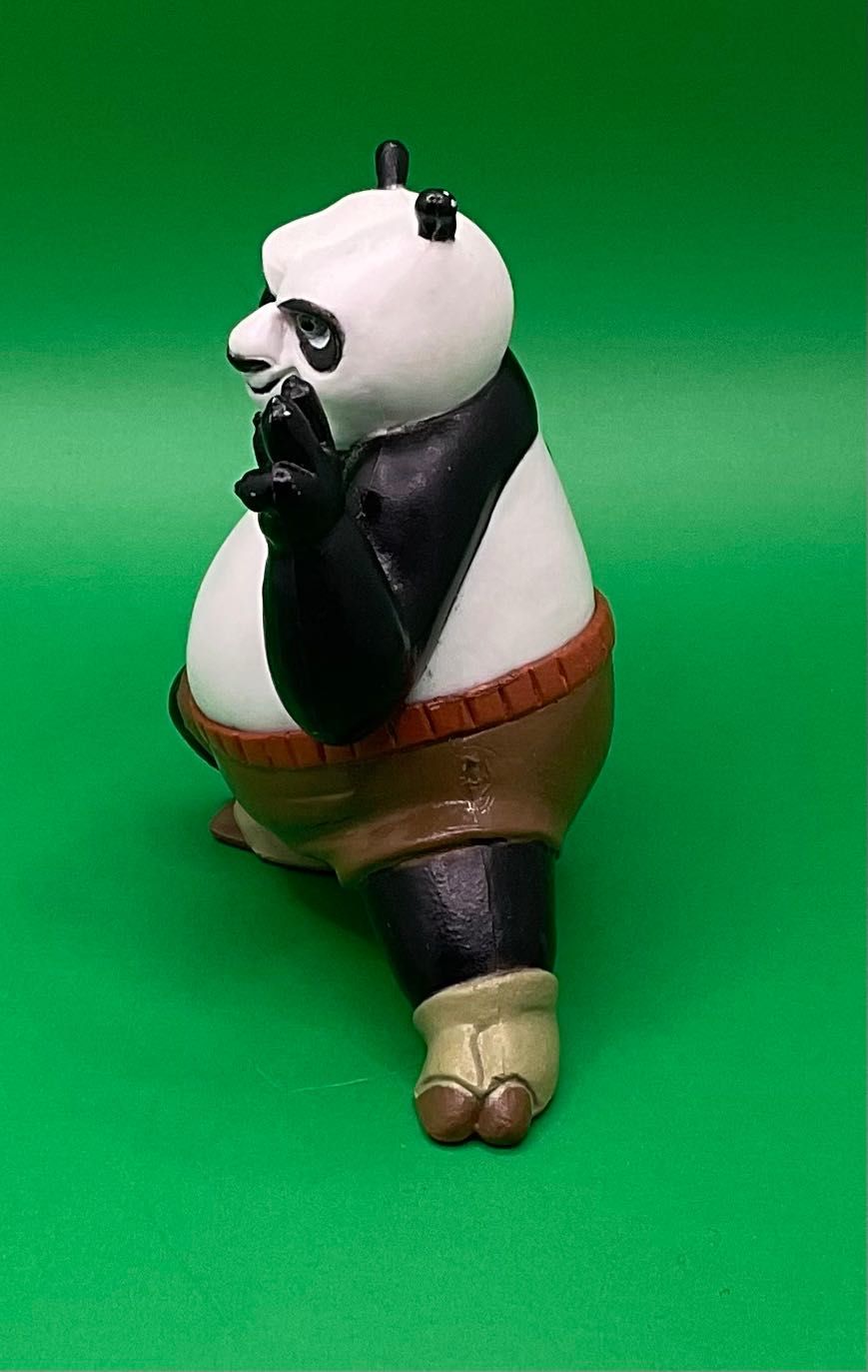 Figurka Pandy Po z bajki Kung Fu Panda wysokość 6 cm