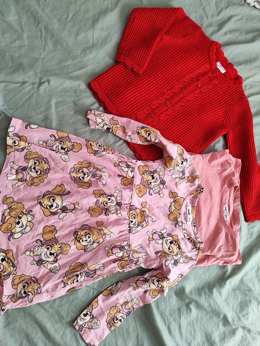 Zestaw ubranek na jesień 98 i 104, strój biedronki i kurtka