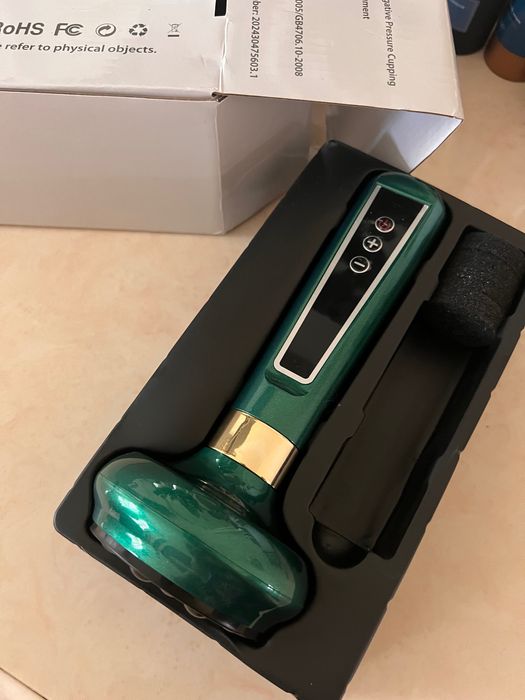 Вакуумний масажер