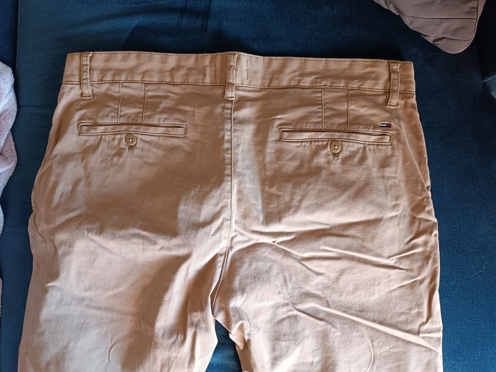 Męskie spodnie chinosy Tommy Hilfiger rozmiar 36. Idealne