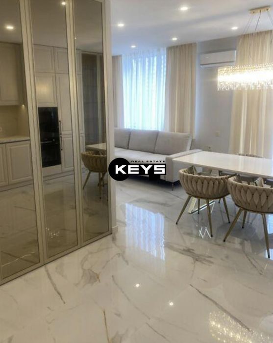 Продаж / Квартира / Грекова 4, Варшавський 2