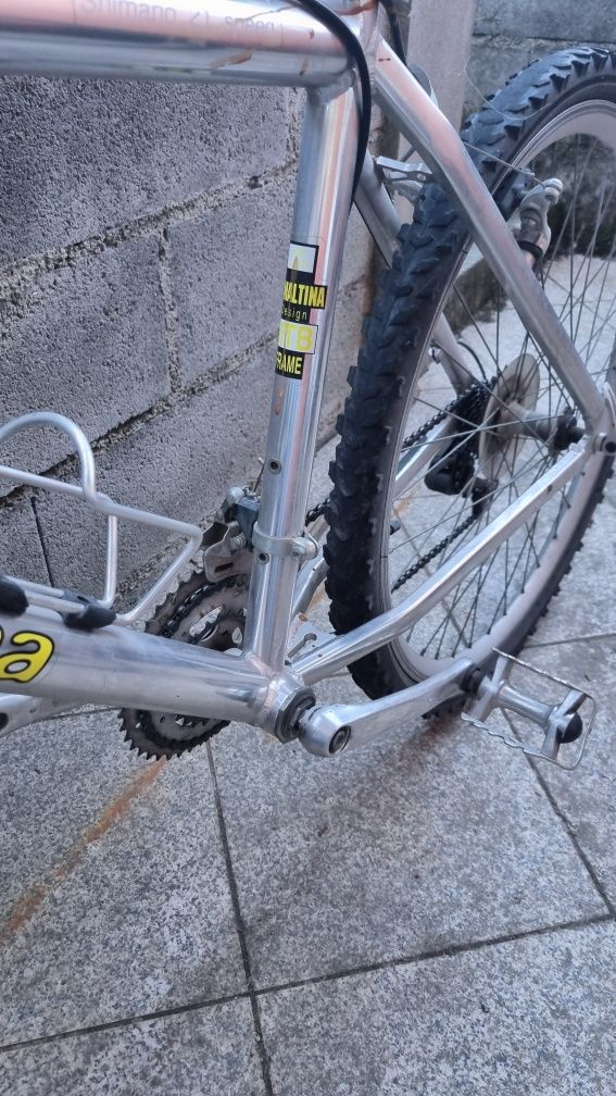 Bicicleta esmaltina