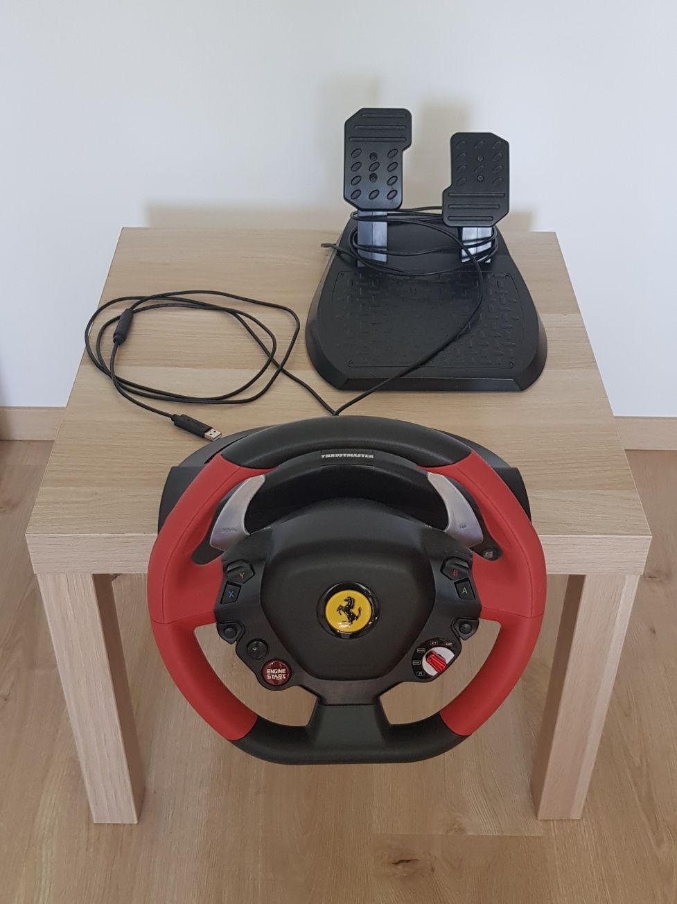 Kierownica thrustmaster Ferrari 458 Spider