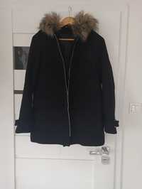 Czarny płaszcz H&M z kapturem S