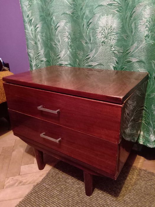 Тумбочка маленькая. Тумба СССР