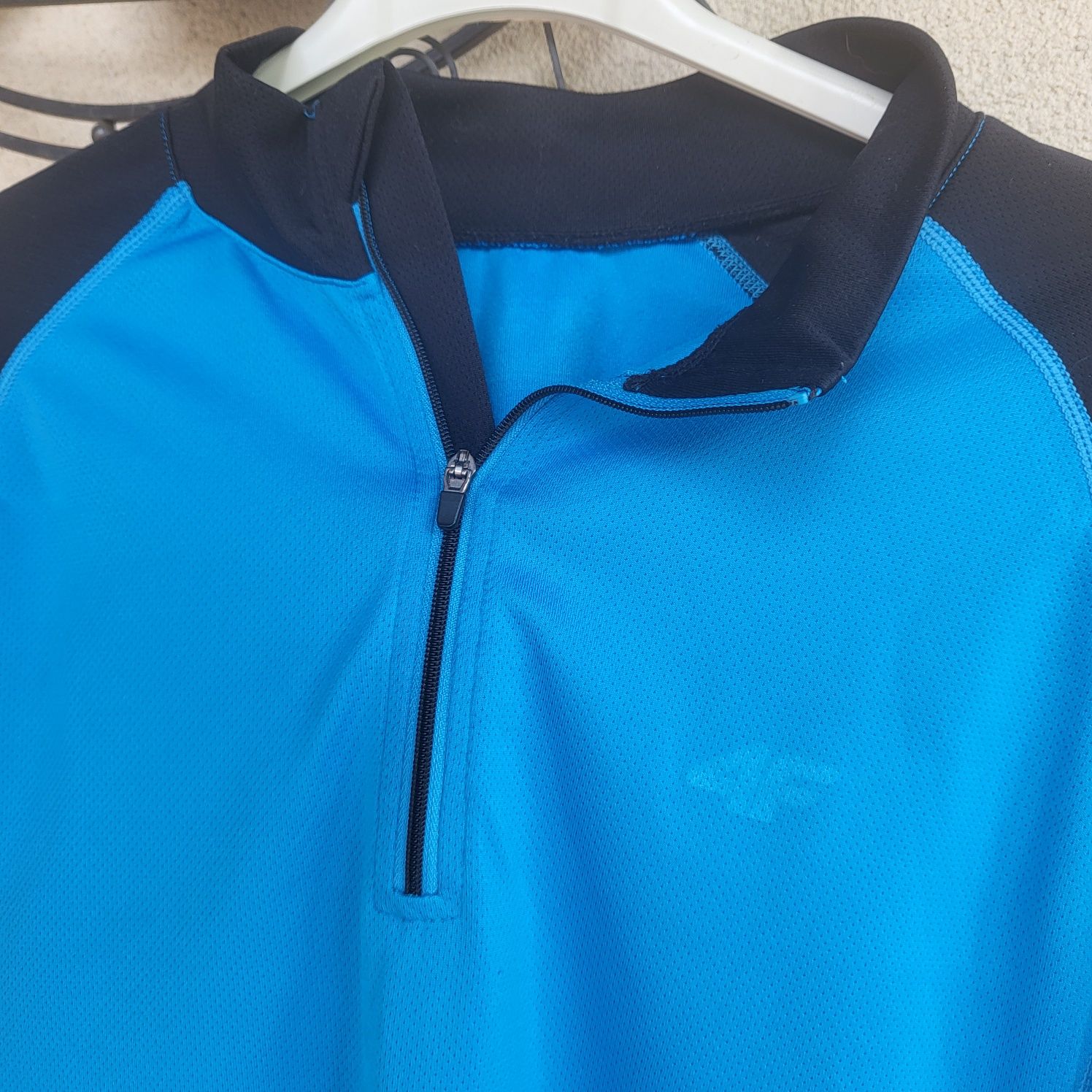 Bluza funkcyjna  4F. Szybkoschnąca.  Sport.