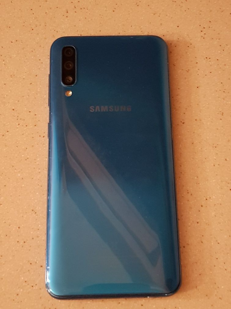 Telefon Samsung A50 niebieski