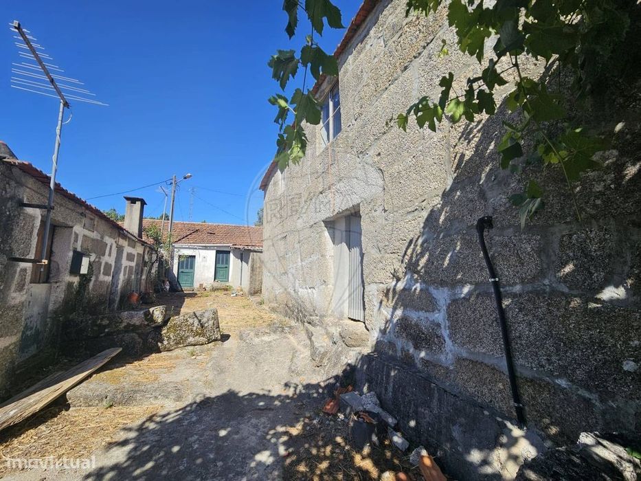 Moradia T0 para venda