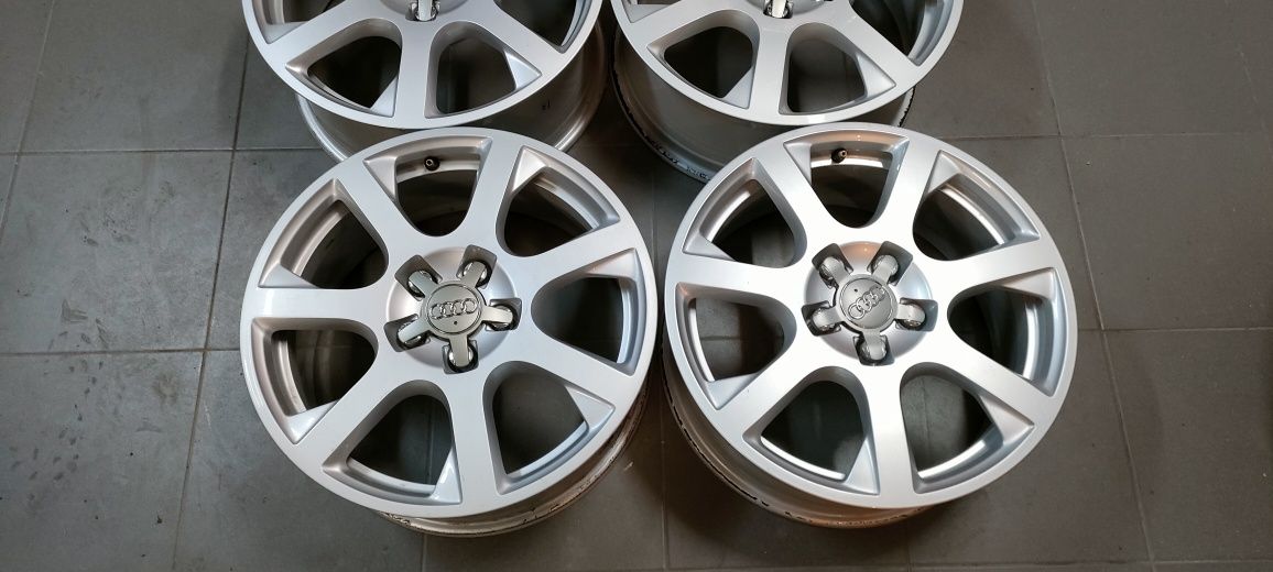 Alufelgi 17 Audi 5x112 A3 A4 A6 Q3 Q5 Oryginał