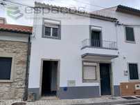 Moradia v2 +1 com logradouro, Alcains