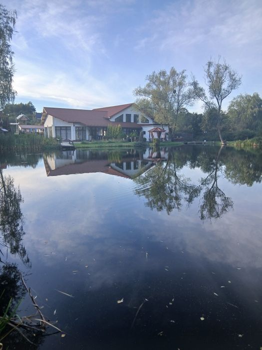 Продаж ресторанно_відпочинковий комплекс,,Пайташ''(Сяня) У с.Раковець