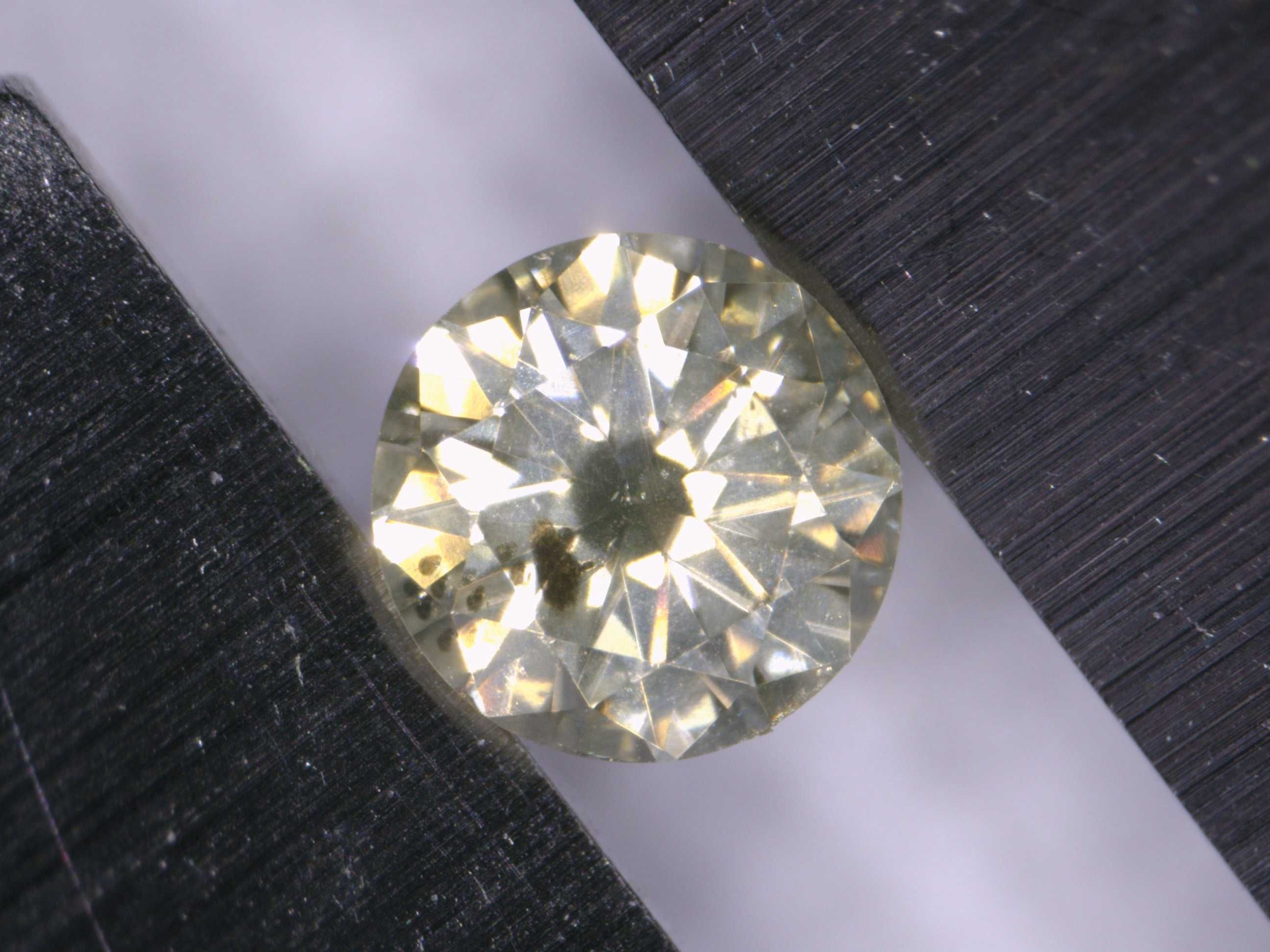 Naturalny Diament 0.06ct Żółty Brylant I1