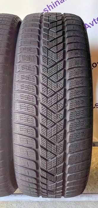 Шини зимові R19 235/55 Pirelli Scorpion Winter