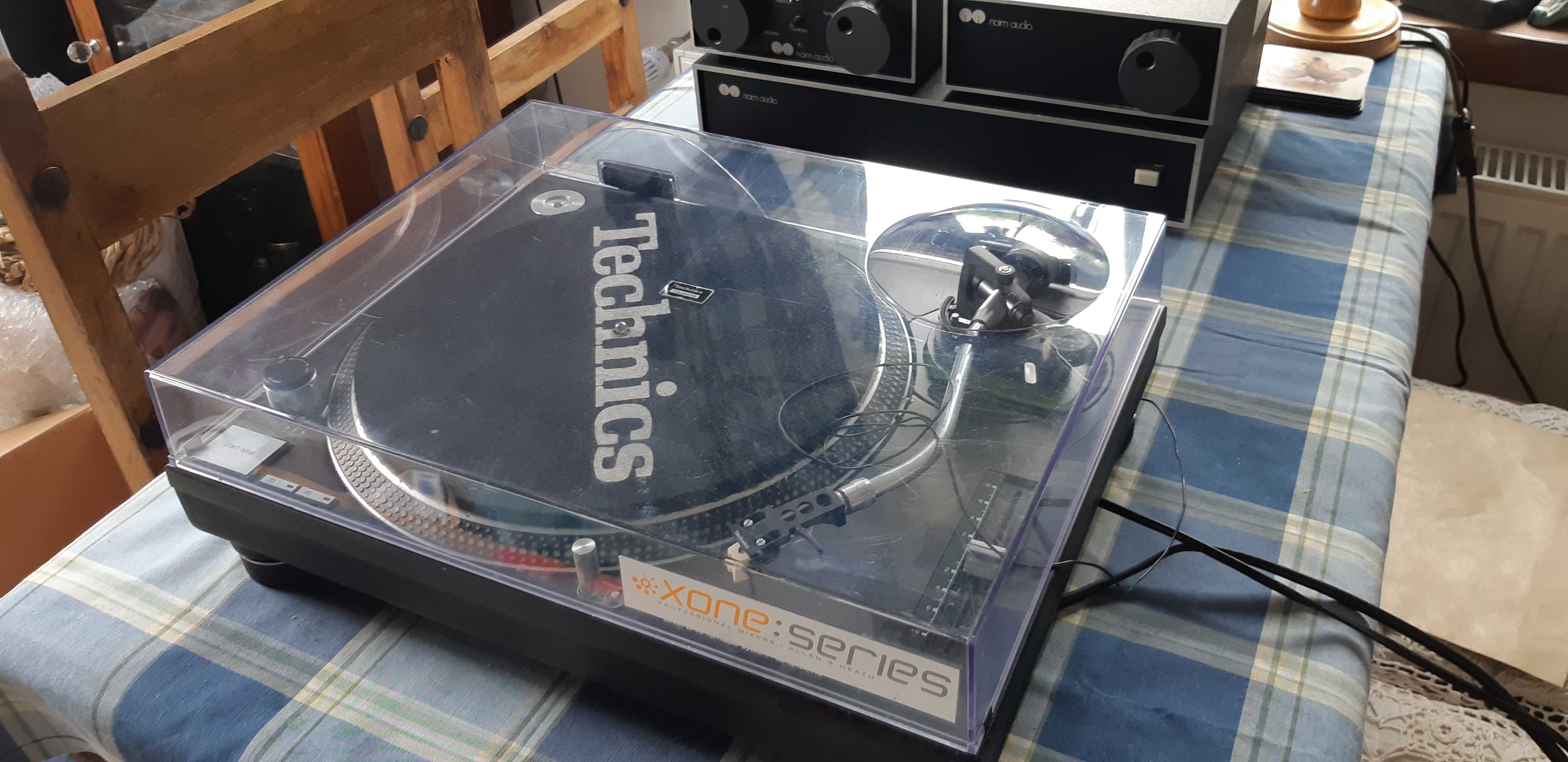 Gramofon Technics sl 1210mk2