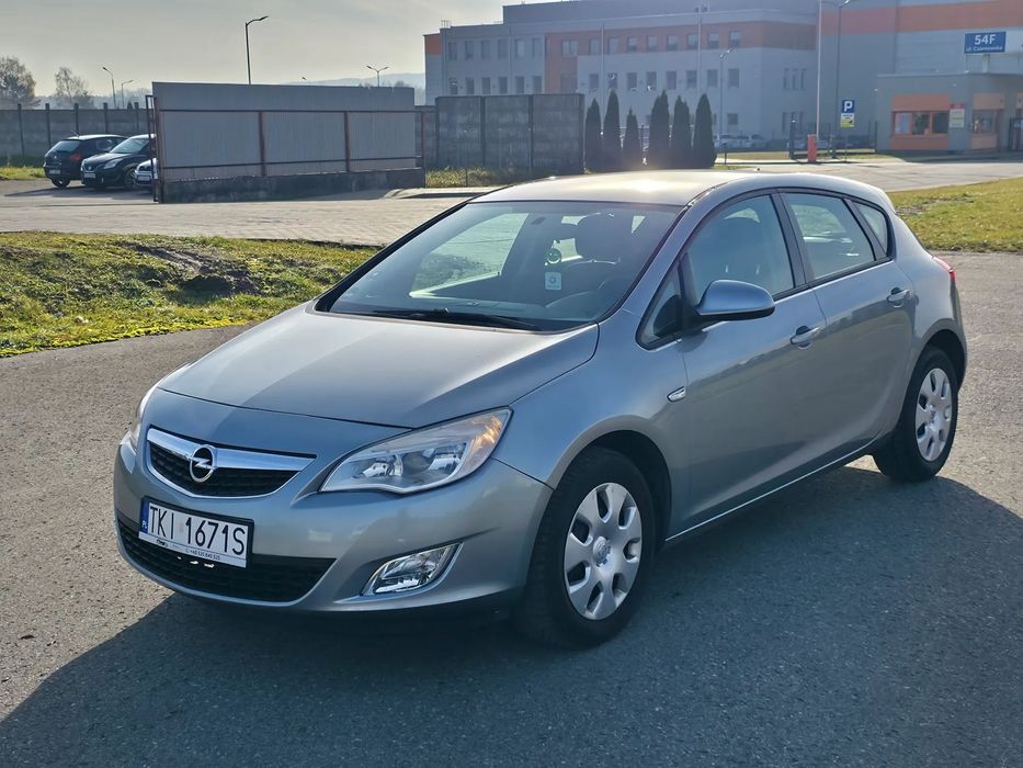 Opel Astra 1.4 Benzyna | Serwisowany | Gwarancja | Bogate wyposażenie | Zadbany