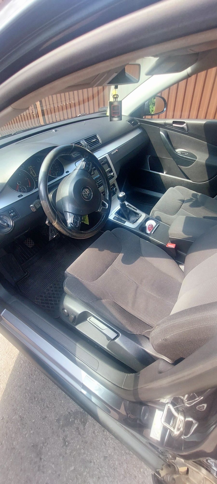 Sprzedam VW Passat 2010 rok 1.6 TDI Common Rail. Klimatronik.