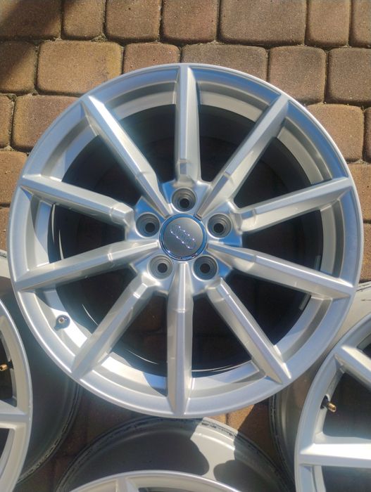 Alufelgi Audi TT ,A3, 18" stan idealny VW,Seat Skoda