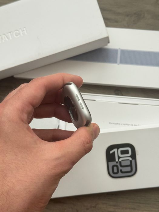 Продам Apple Watch 10 46mm Grey