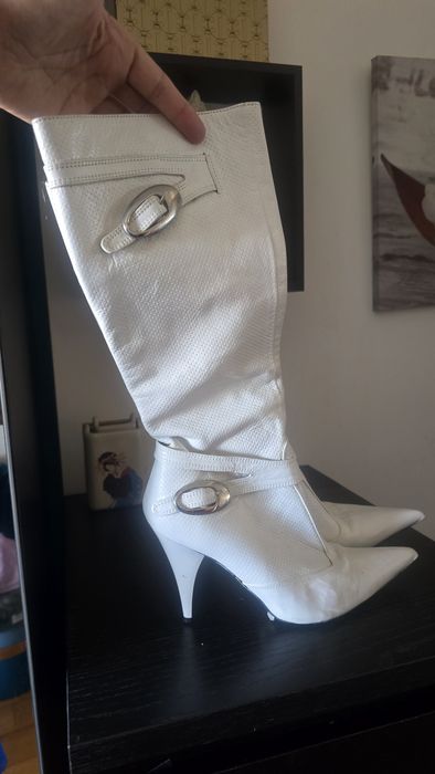 Botas de cano alto em pele marca seaside