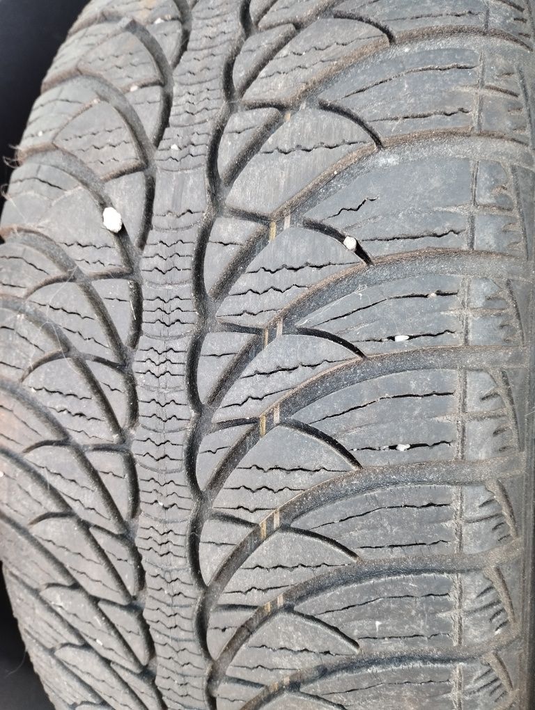 Гума Fulda Kristall 205/55 r16. Зима