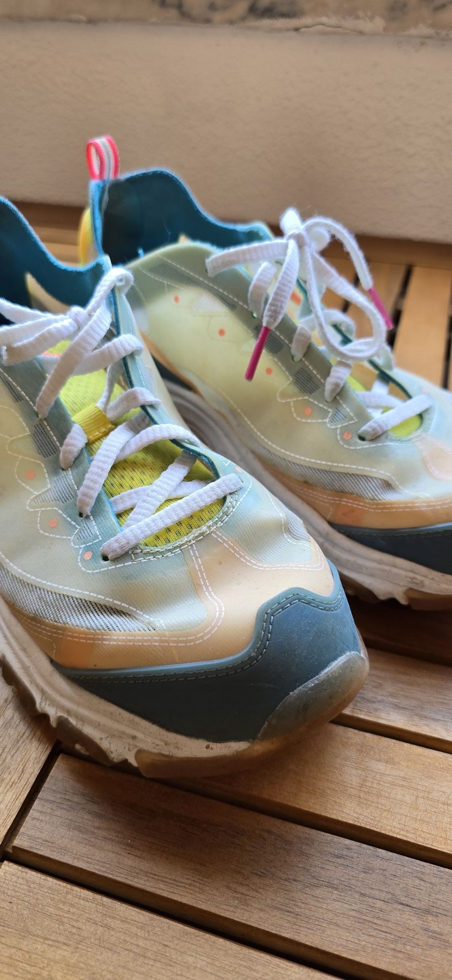 Skechers multicolor