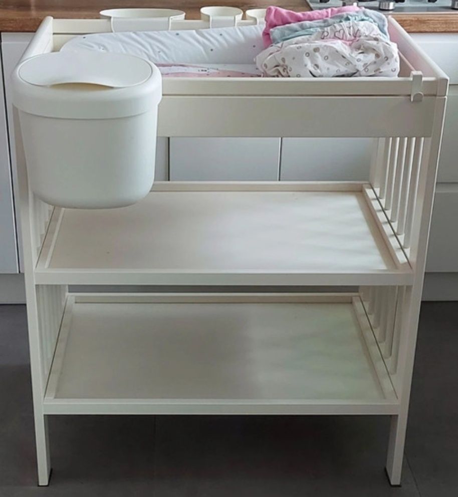 Sprzedam przewijak Ikea Gulliver z mata i pojemnikami
