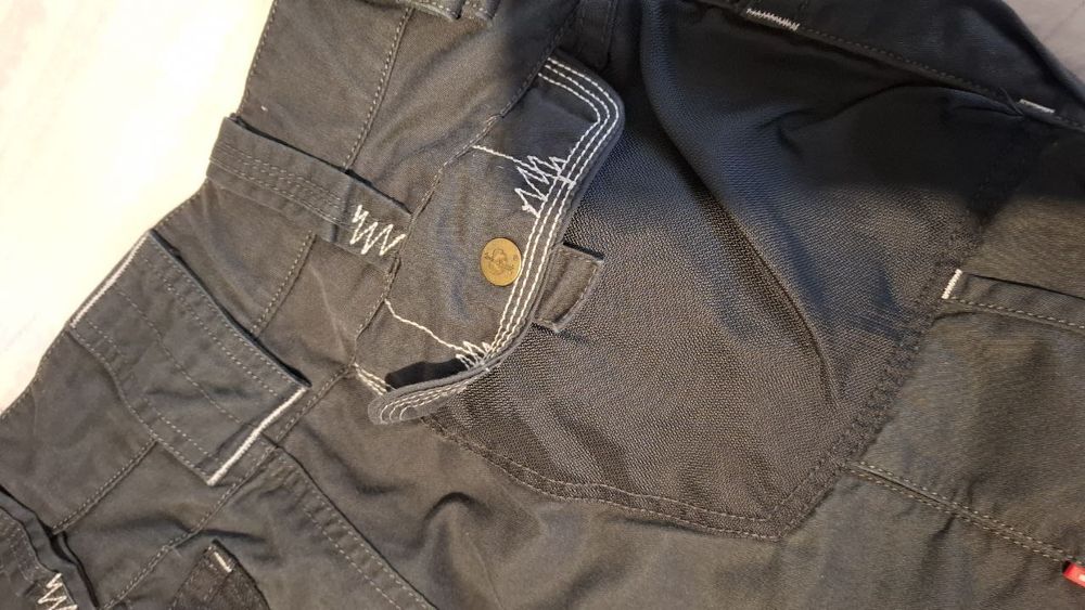 Шорти робочі STRAUSS