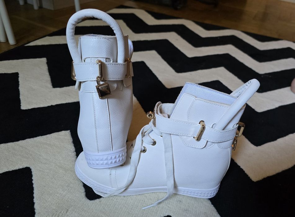 Sneakersy na koturnie nowe 23 cm