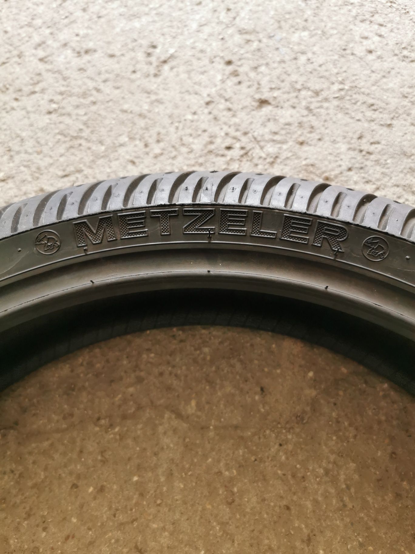 Opona 120/70R17 /K099 METZELER RACETEC RAIN Z 2014r.